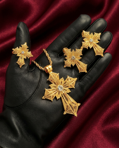 Ornate Crystal-Accent Meskel 3-Piece Set – (የተዋሕዶ መስቀል፣ የጆሮ ጌጥ እና ቀለበት)